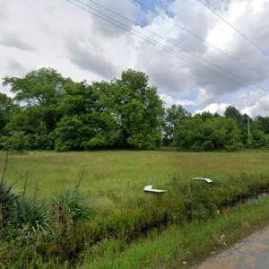 Residential Property in Dermott Arkansas Property * Utilities & Great Location * 050-00035-000