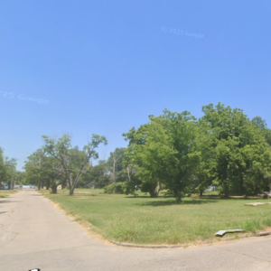 Buildable Corner Lot in , Blytheville, Mississippi, AR! Power, Water, Sewer and Gas at the Property! An Opportunity to Build your next home!  Great Road Frontage!  $1,299.00 Sale Price * $175.00 Deposit & $200.00 a month * Zero Interest*APN # :  305-05283-000