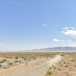 4.87 Acre in Winnemucca, Nevada — Right off Hwy 80, Power Available