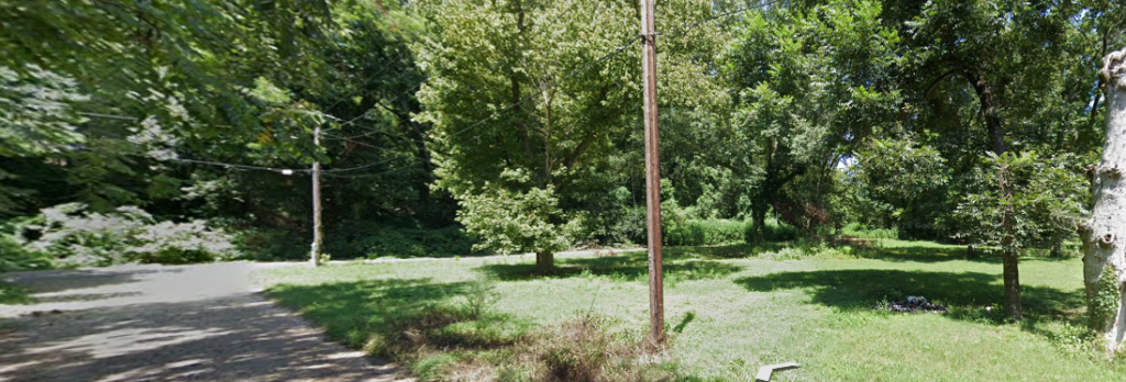 Arkansas Residential Property – Helena-West Helena, AR (Phillips County) — Power, Water, Sewer & Road Frontage